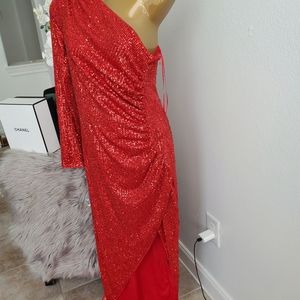 FASHIONOVA RED SEQUIN DRESS LARGE